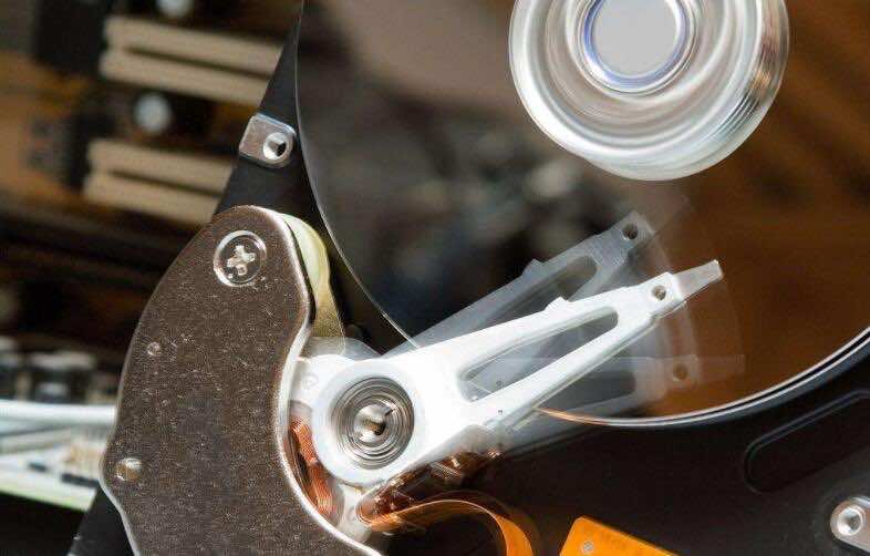 硬盘盘面划伤数据恢复